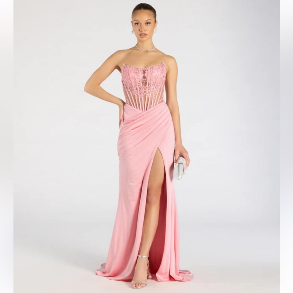 New Elegant Pink Evening Gown